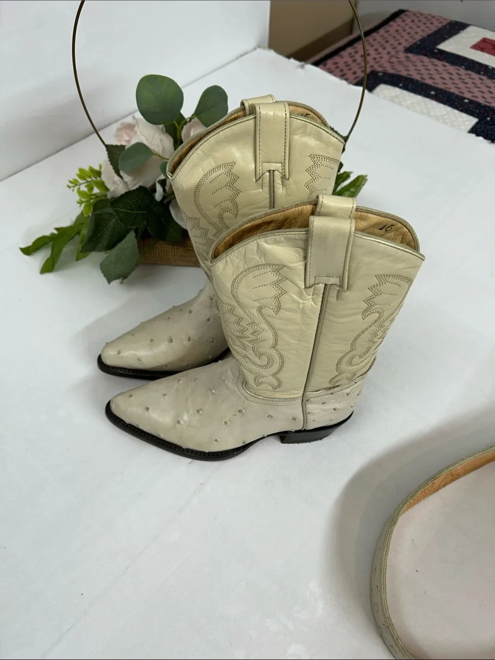 Kids  set Cream Western Ankle Boots with Pointed Toe